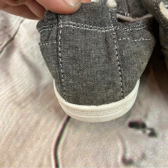 Austin Trading Co. Grey Women’s Slip On Sneakers - Picture 7 of 10